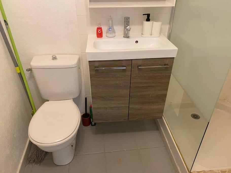 Le Saint-Lazare Appartement Au Calme Intra Muros 아비뇽 외부 사진