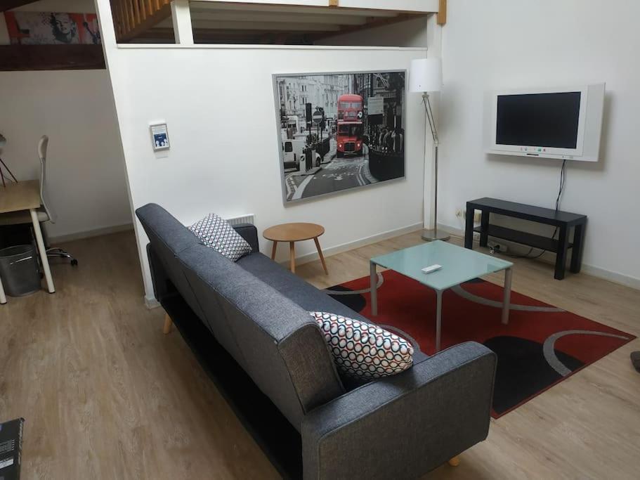 Le Saint-Lazare Appartement Au Calme Intra Muros 아비뇽 외부 사진